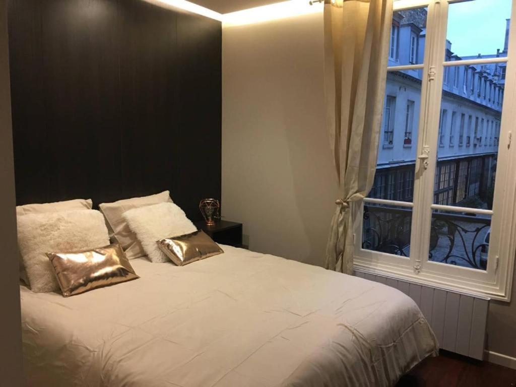 Appartement Modernized Studio - Meters From The Invalides Gardens à Paris Extérieur photo